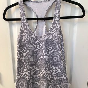 Lululemon athletic top